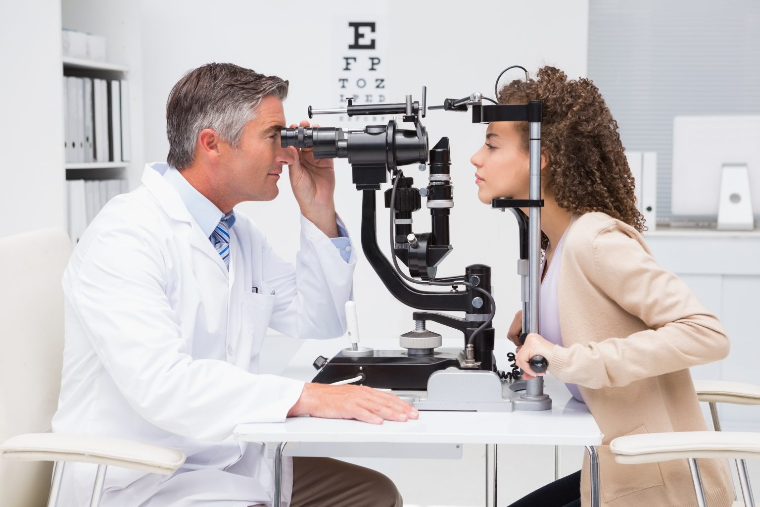 Eye and Vision Care Doctors Universal Medical Travel