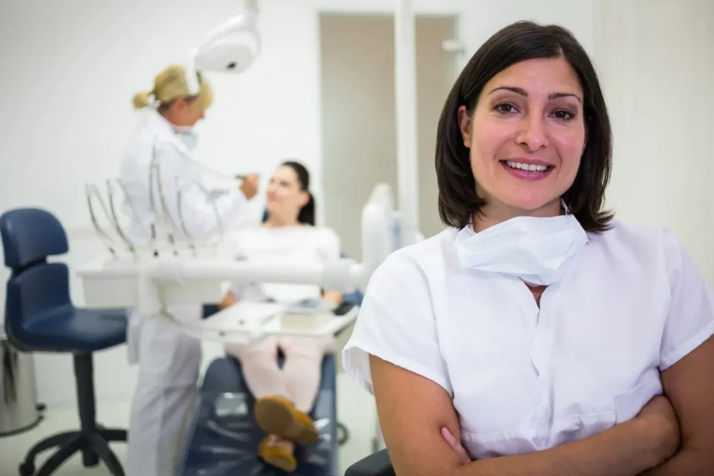 10 Best Dentists in Colombia article image